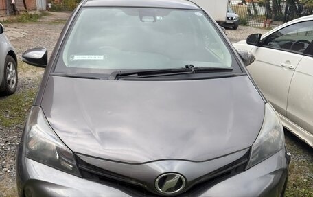 Toyota Vitz, 2016 год, 700 000 рублей, 1 фотография