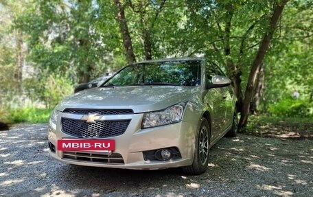 Chevrolet Cruze II, 2012 год, 620 000 рублей, 3 фотография