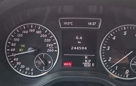 Mercedes-Benz A-Класс, 2013 год, 980 000 рублей, 1 фотография