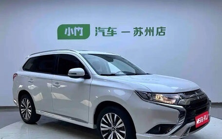 Mitsubishi Outlander III рестайлинг 3, 2022 год, 2 311 255 рублей, 1 фотография