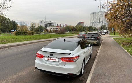 Toyota Camry, 2020 год, 2 750 000 рублей, 4 фотография