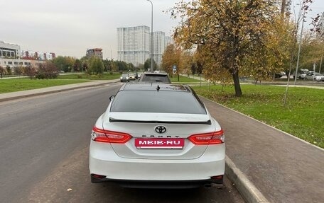 Toyota Camry, 2020 год, 2 750 000 рублей, 5 фотография