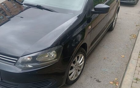 Volkswagen Polo VI (EU Market), 2014 год, 725 000 рублей, 3 фотография