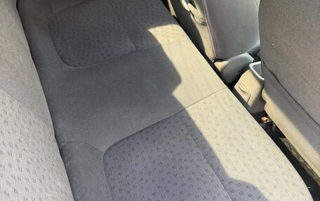 KIA Rio II, 2004 год, 210 000 рублей, 7 фотография