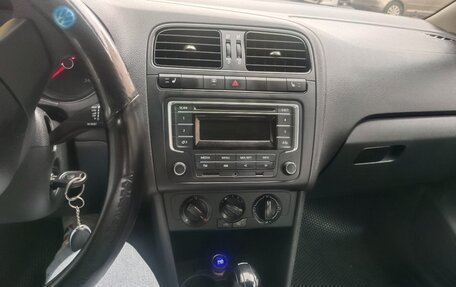 Volkswagen Polo VI (EU Market), 2014 год, 725 000 рублей, 25 фотография