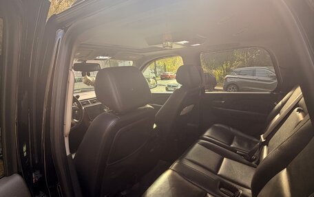 Chevrolet Tahoe III, 2013 год, 2 700 000 рублей, 10 фотография