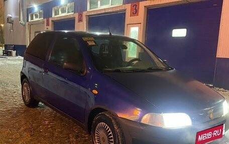 Fiat Punto III Punto Evo рестайлинг, 1994 год, 148 000 рублей, 3 фотография