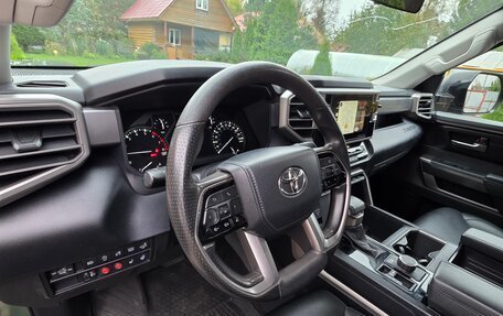 Toyota Tundra, 2022 год, 5 998 000 рублей, 8 фотография