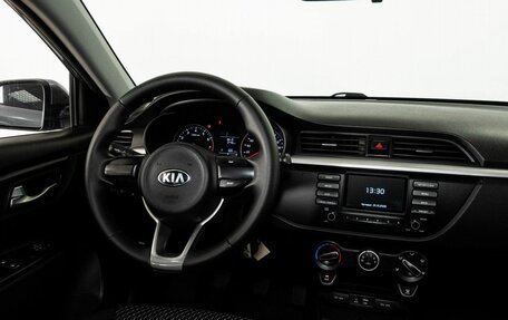 KIA Rio IV, 2018 год, 1 048 000 рублей, 13 фотография