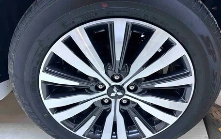 Mitsubishi Outlander III рестайлинг 3, 2022 год, 2 311 255 рублей, 19 фотография