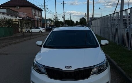 KIA Rio III рестайлинг, 2016 год, 1 050 000 рублей, 3 фотография