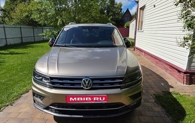 Volkswagen Tiguan II, 2018 год, 3 250 000 рублей, 1 фотография