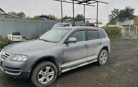 Volkswagen Touareg III, 2004 год, 680 000 рублей, 2 фотография