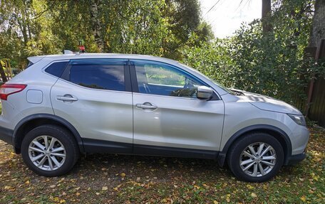 Nissan Qashqai, 2017 год, 900 000 рублей, 3 фотография