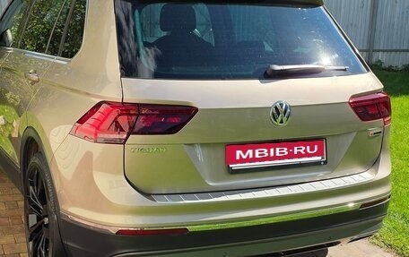 Volkswagen Tiguan II, 2018 год, 3 250 000 рублей, 6 фотография
