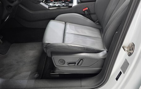 Audi Q5, 2025 год, 8 300 678 рублей, 11 фотография