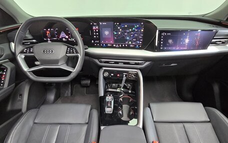 Audi Q5, 2025 год, 8 300 678 рублей, 12 фотография