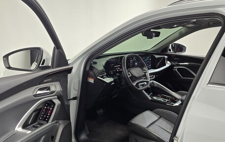 Audi Q5, 2025 год, 8 300 678 рублей, 9 фотография