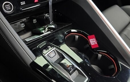 Audi Q5, 2025 год, 8 300 678 рублей, 17 фотография