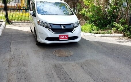 Honda Freed II, 2017 год, 1 740 000 рублей, 1 фотография
