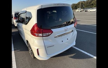 Honda Freed II, 2017 год, 1 740 000 рублей, 10 фотография