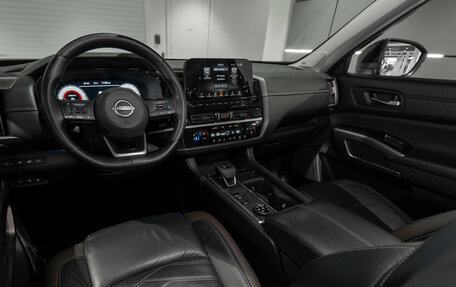 Nissan Pathfinder, 2021 год, 4 595 000 рублей, 9 фотография