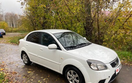 KIA Rio II, 2010 год, 375 000 рублей, 8 фотография