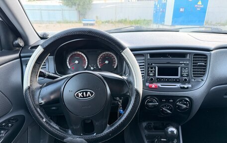 KIA Rio II, 2010 год, 375 000 рублей, 11 фотография