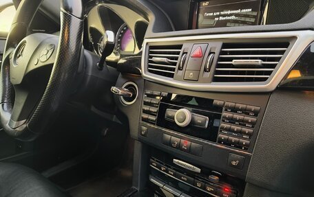 Mercedes-Benz E-Класс, 2009 год, 1 390 000 рублей, 20 фотография