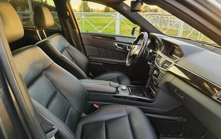 Mercedes-Benz E-Класс, 2009 год, 1 390 000 рублей, 24 фотография