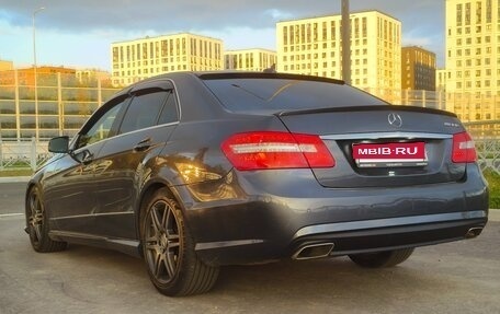 Mercedes-Benz E-Класс, 2009 год, 1 390 000 рублей, 14 фотография