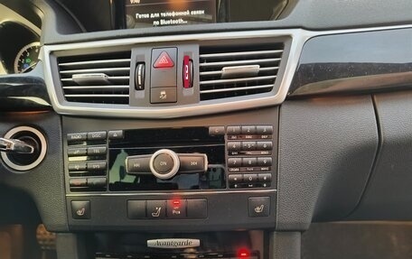Mercedes-Benz E-Класс, 2009 год, 1 390 000 рублей, 29 фотография