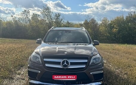 Mercedes-Benz GL-Класс, 2014 год, 2 500 000 рублей, 5 фотография