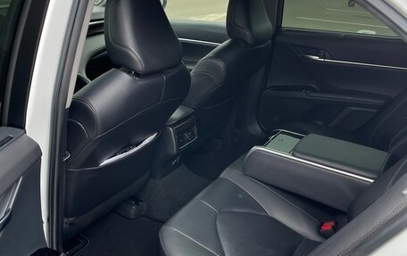 Toyota Camry, 2021 год, 3 000 000 рублей, 16 фотография