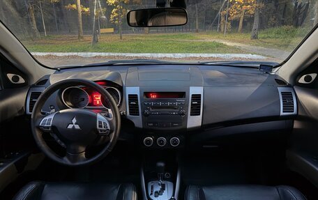 Mitsubishi Outlander III рестайлинг 3, 2008 год, 1 050 000 рублей, 19 фотография