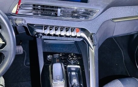 Peugeot 3008 II, 2020 год, 2 250 000 рублей, 24 фотография