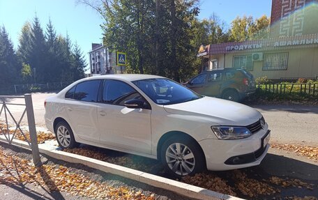 Volkswagen Jetta VI, 2013 год, 970 000 рублей, 6 фотография