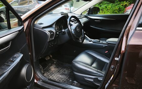 Lexus NX I, 2016 год, 2 519 000 рублей, 10 фотография