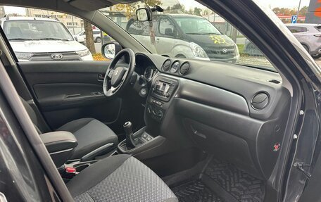 Suzuki Vitara II рестайлинг, 2021 год, 1 824 000 рублей, 9 фотография
