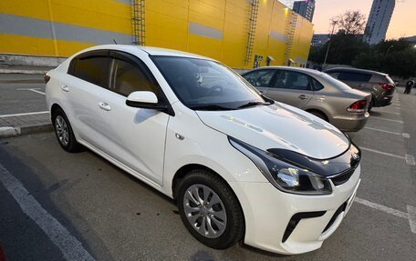 KIA Rio IV, 2019 год, 1 020 000 рублей, 15 фотография