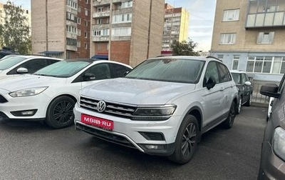 Volkswagen Tiguan II, 2019 год, 2 199 000 рублей, 1 фотография