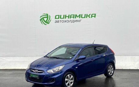 Hyundai Solaris II рестайлинг, 2012 год, 750 000 рублей, 1 фотография