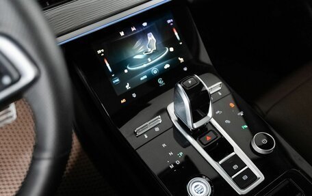 Chery Tiggo 8 Pro, 2023 год, 1 950 000 рублей, 12 фотография