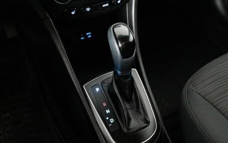 Hyundai Solaris II рестайлинг, 2016 год, 1 100 000 рублей, 13 фотография