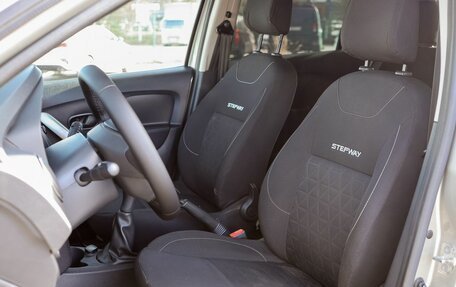 Renault Sandero II рестайлинг, 2017 год, 969 000 рублей, 9 фотография