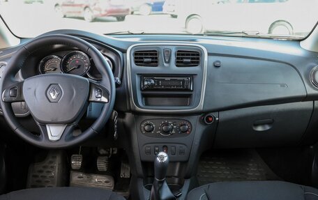 Renault Sandero II рестайлинг, 2017 год, 969 000 рублей, 11 фотография