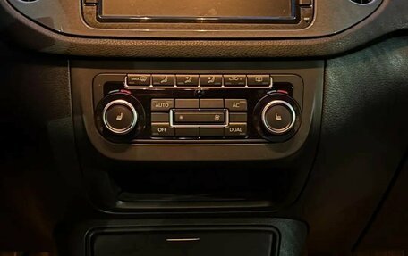 Volkswagen Tiguan I, 2011 год, 1 075 000 рублей, 9 фотография