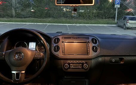 Volkswagen Tiguan I, 2011 год, 1 075 000 рублей, 7 фотография