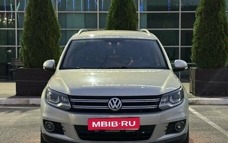 Volkswagen Tiguan I, 2011 год, 1 075 000 рублей, 2 фотография