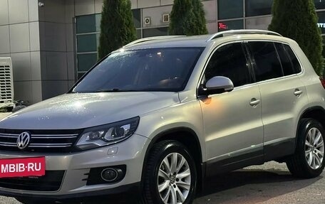 Volkswagen Tiguan I, 2011 год, 1 075 000 рублей, 3 фотография